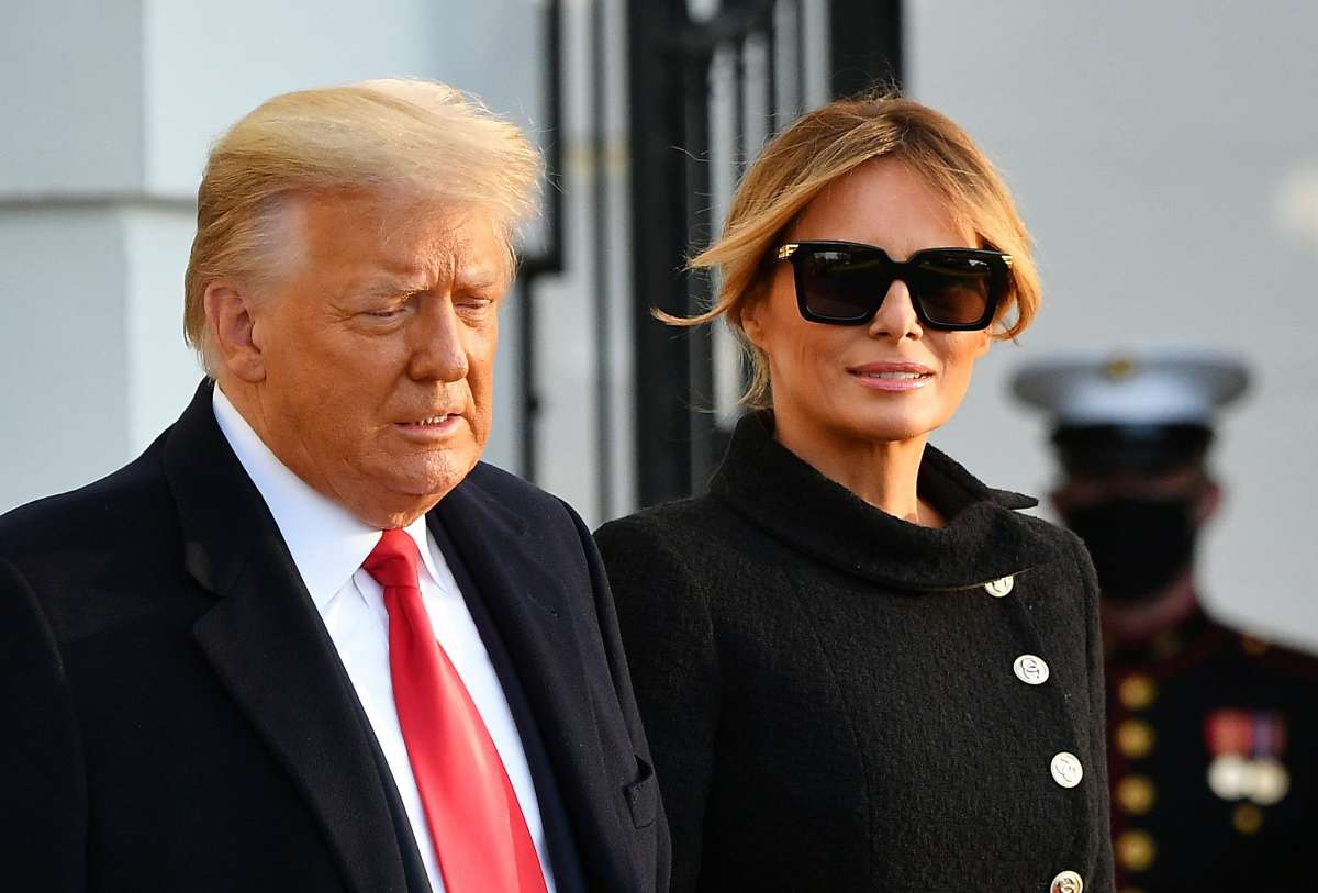 Trump and Melania leave the White House
